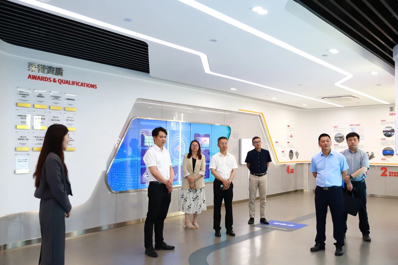 6388584174691645521789663