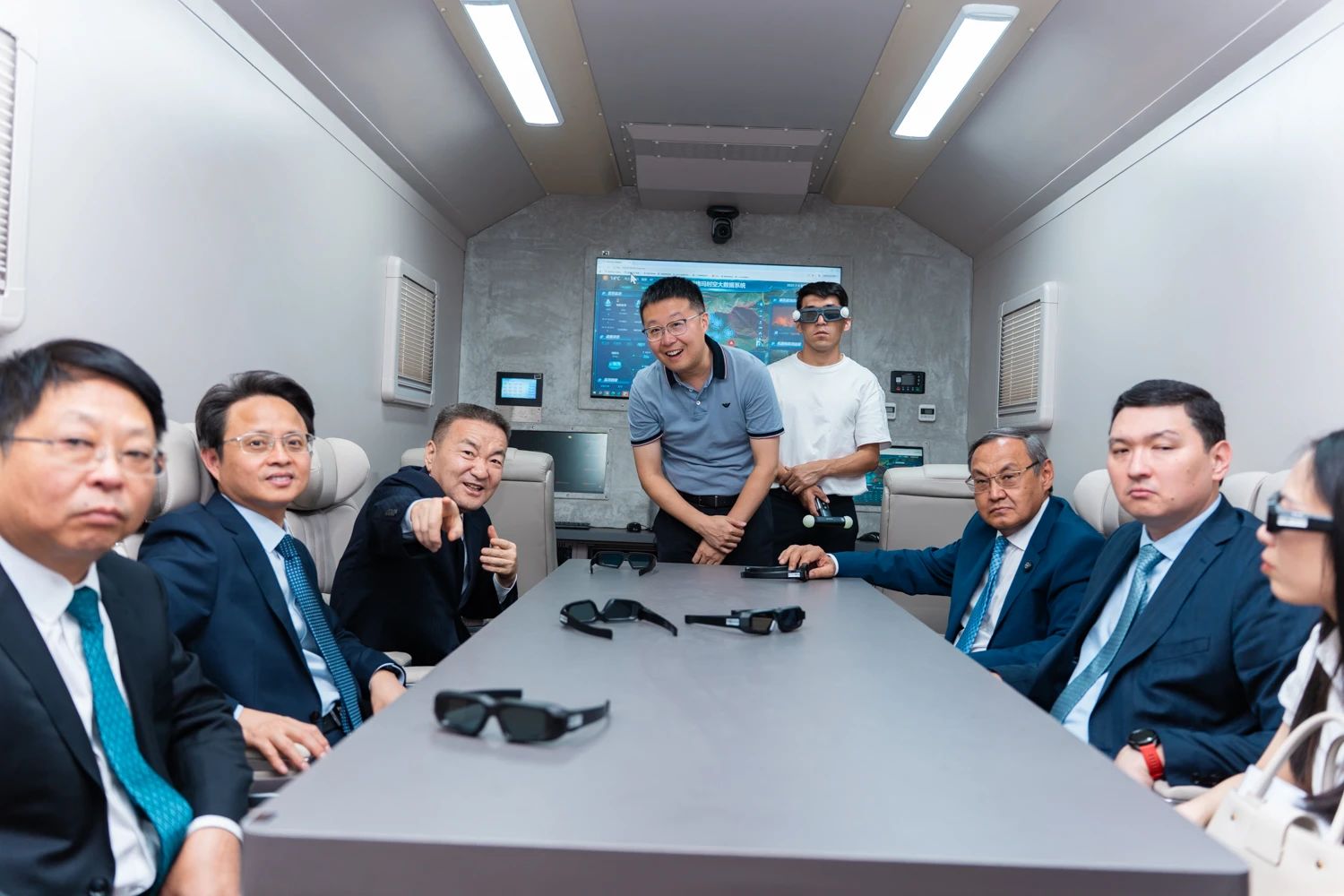 6388774331341911161083980